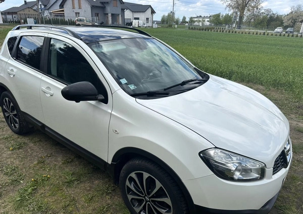 Nissan Qashqai cena 31900 przebieg: 173676, rok produkcji 2013 z Kobylin małe 781